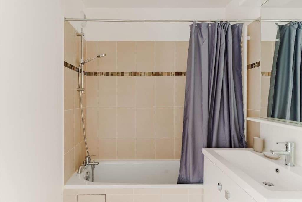 Confort & Charme, Proche Disney 세리스 외부 사진